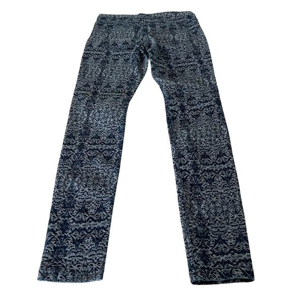 HUE Denim Print Jegging Woman’s Size Small Leggings Stretch Skinny Casual - Picture 4 of 11